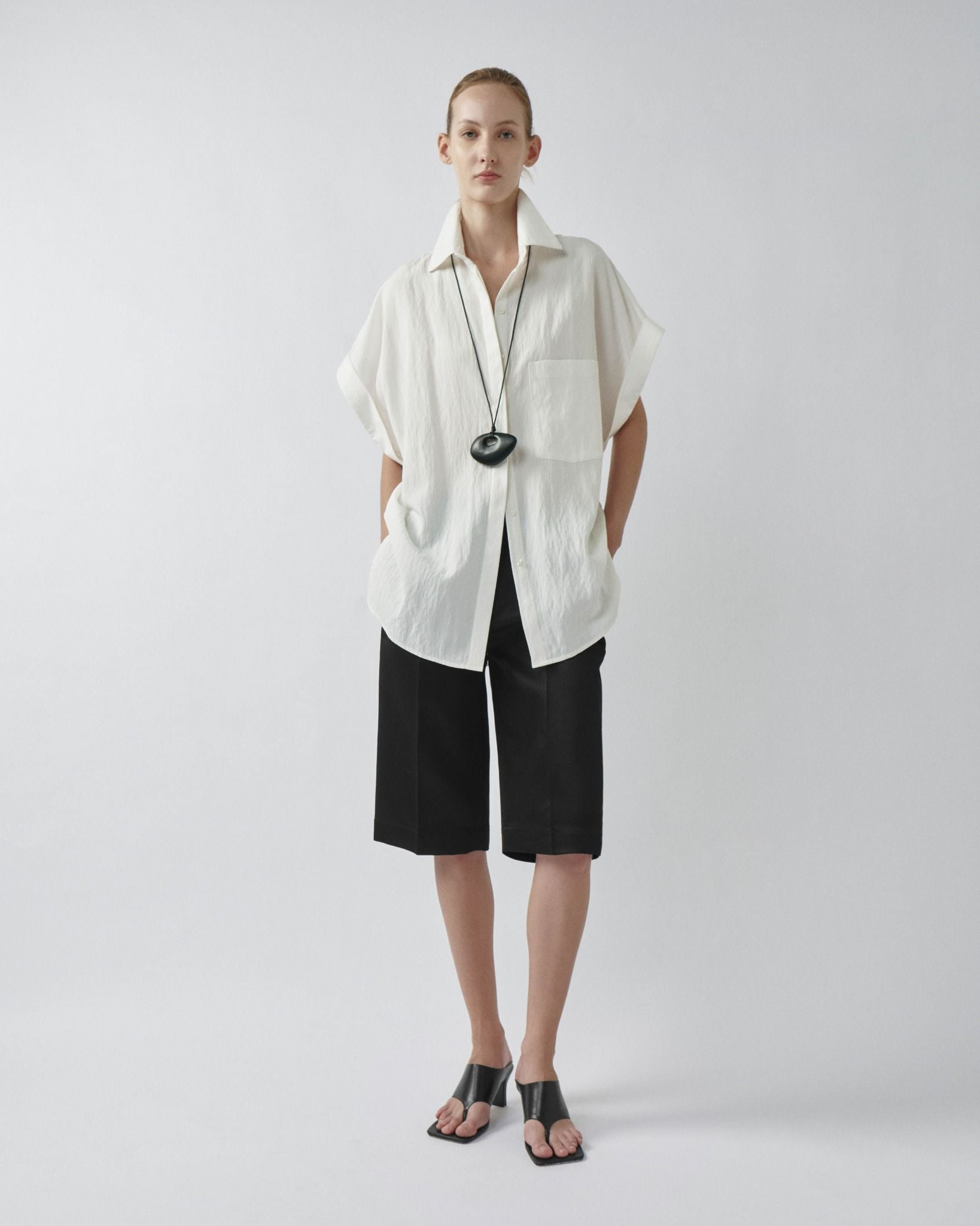  MIST BERMUDA SHORT 