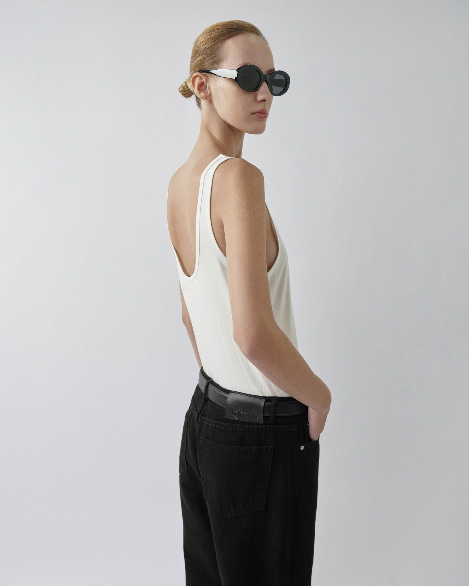  AURA TANKTOP WHITE 