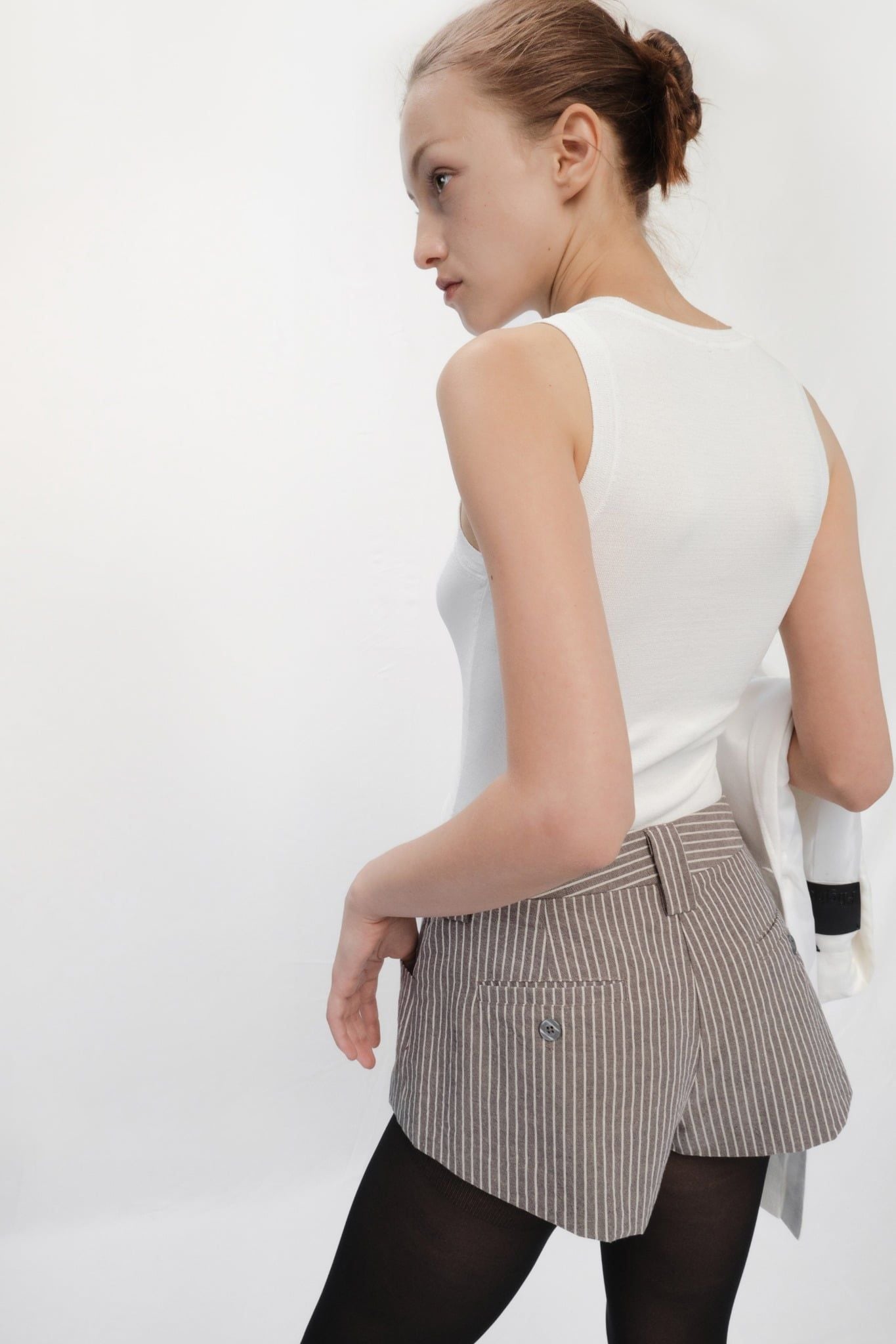  GIGI TAUPE GRAY SHORTS 