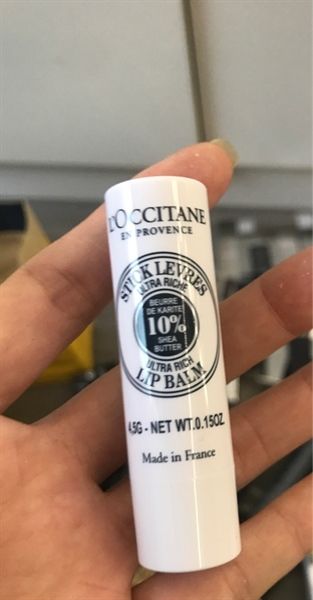 Son dưỡng môi bơ đậu mỡ L'Occitane Shea ultra Rich lipstick