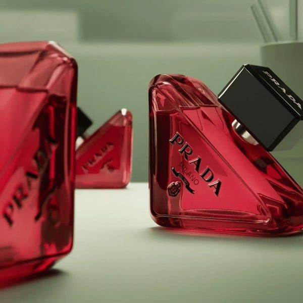 Chiết 10ml Prada Paradoxe Radical Essence Parfum