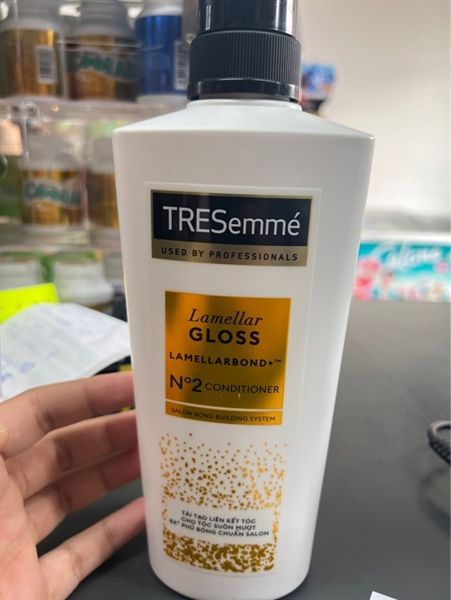 Dầu xả bóng mượt tóc tresemme' lamellar gloss 466ml