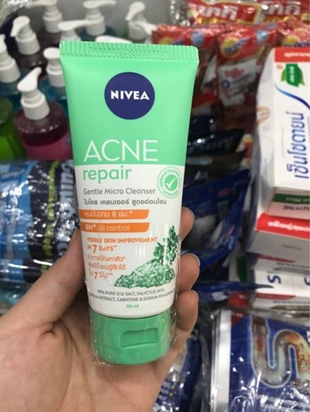 Sữa Rửa Mặt Nivea Derma Acne Care Cleanser 90G