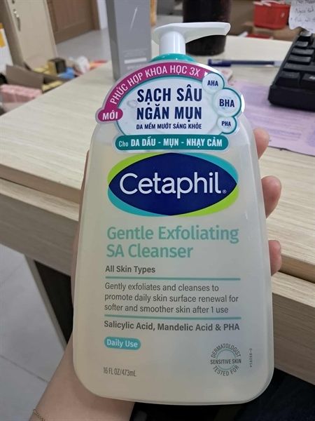 Gel Rửa Mặt Cetaphil Gentle Exfoliating SA Cleanser