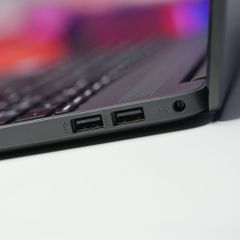 Laptop HP 250R G9 B93H2AT (Intel Core i5-1334U | 8GB | 512GB SSD | Intel Graphics | 15.6 inch FHD | Win 11 | Bạc)