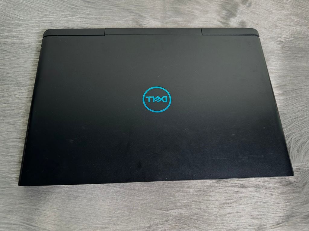 Laptop Dell G7 7588 – i7-8750H / RAM 16GB / SSD 128GB + HDD 1TB / GTX 1050Ti 15.6 inch