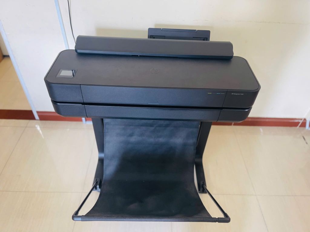 Máy in khổ lớn HP Designjet T650 24 Inch Printer (5HB08A)- New 96%