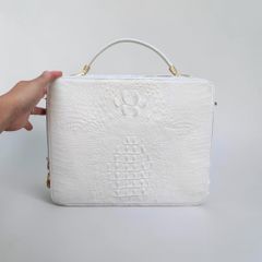 Cặp nam da cá sấu bạch tạng hình hộp có Khóa Số bảo mật. Size tầm trung dễ dùng!