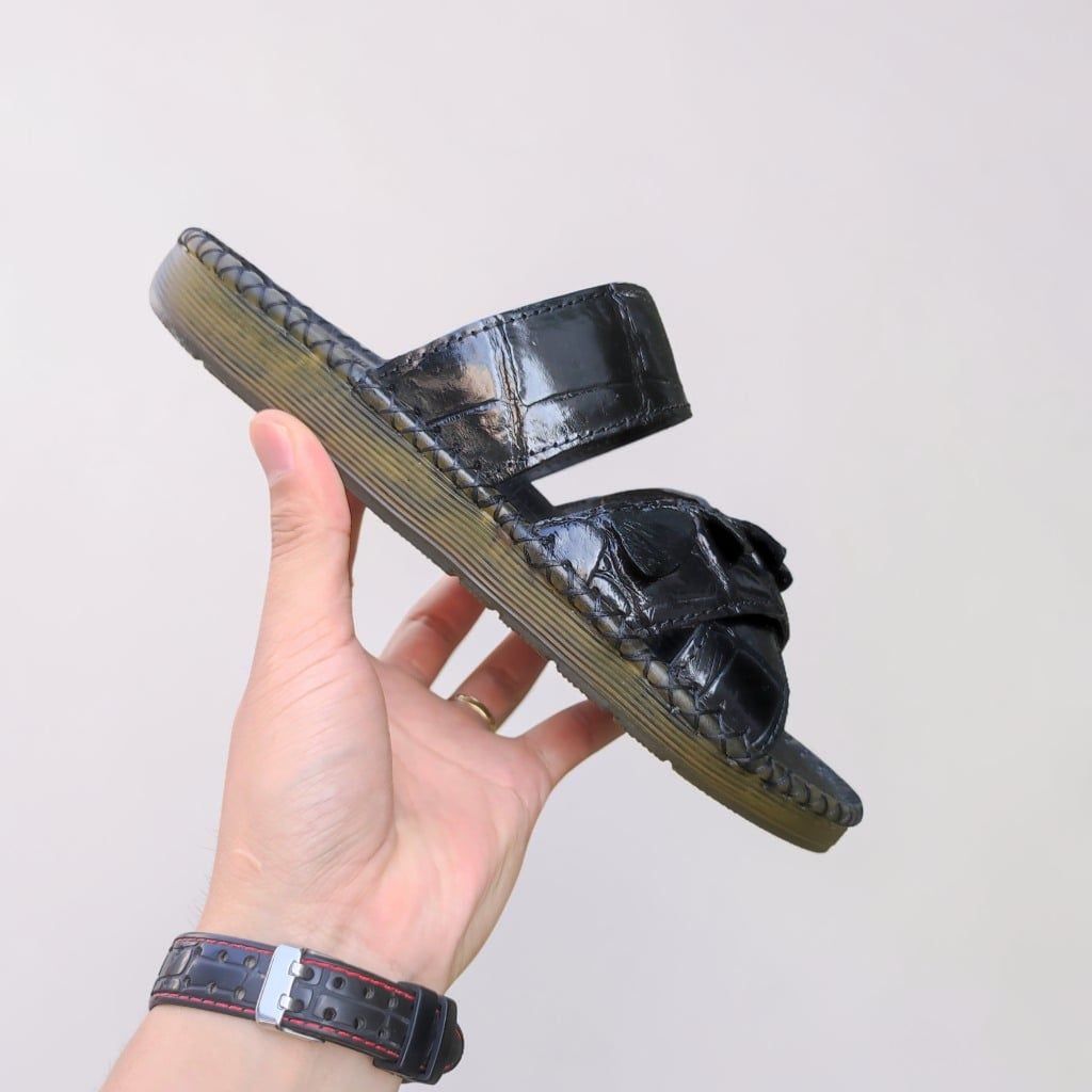 Dép da cá sấu quai ngang ĐẾ CAO 2.5cm rất vừa!