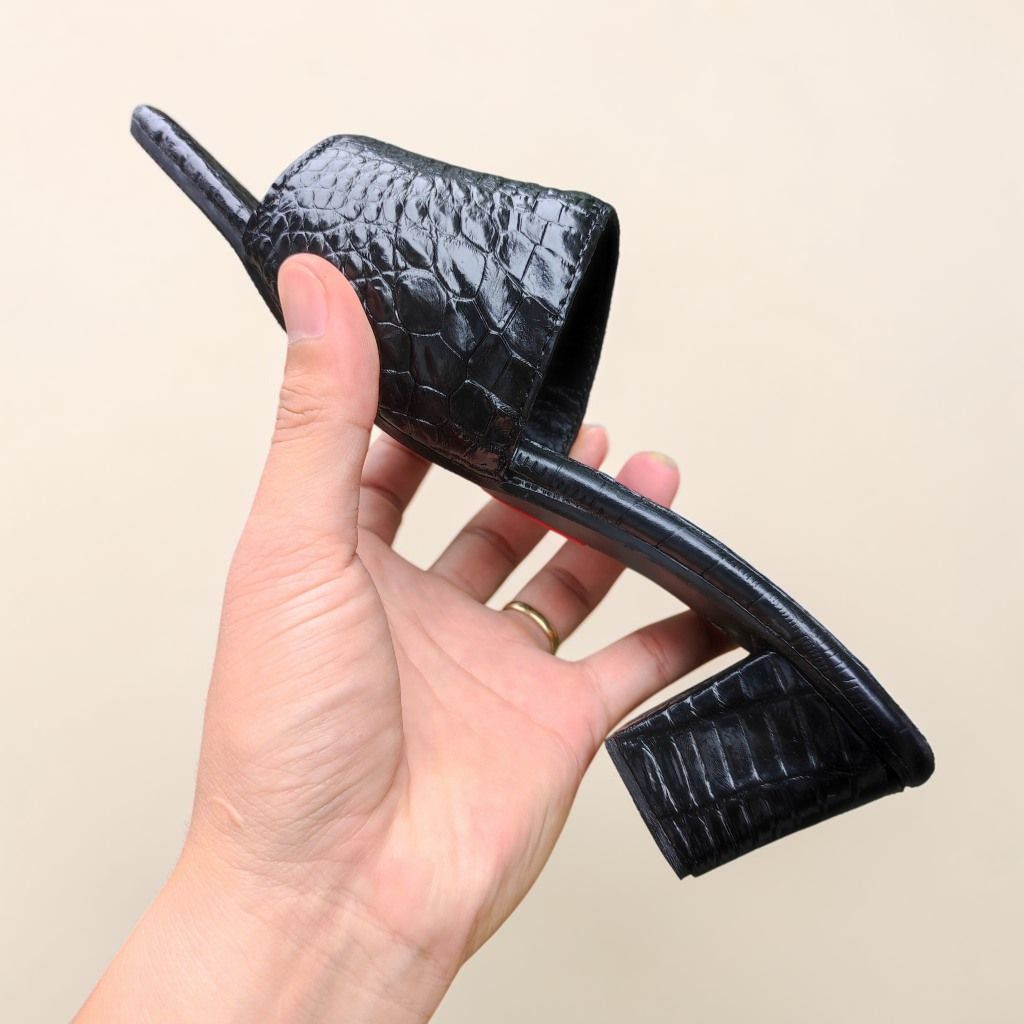 Dép Nữ gót cao 5cm vừa vặn. Da bắp chân cá sấu gai nổi nhẹ!