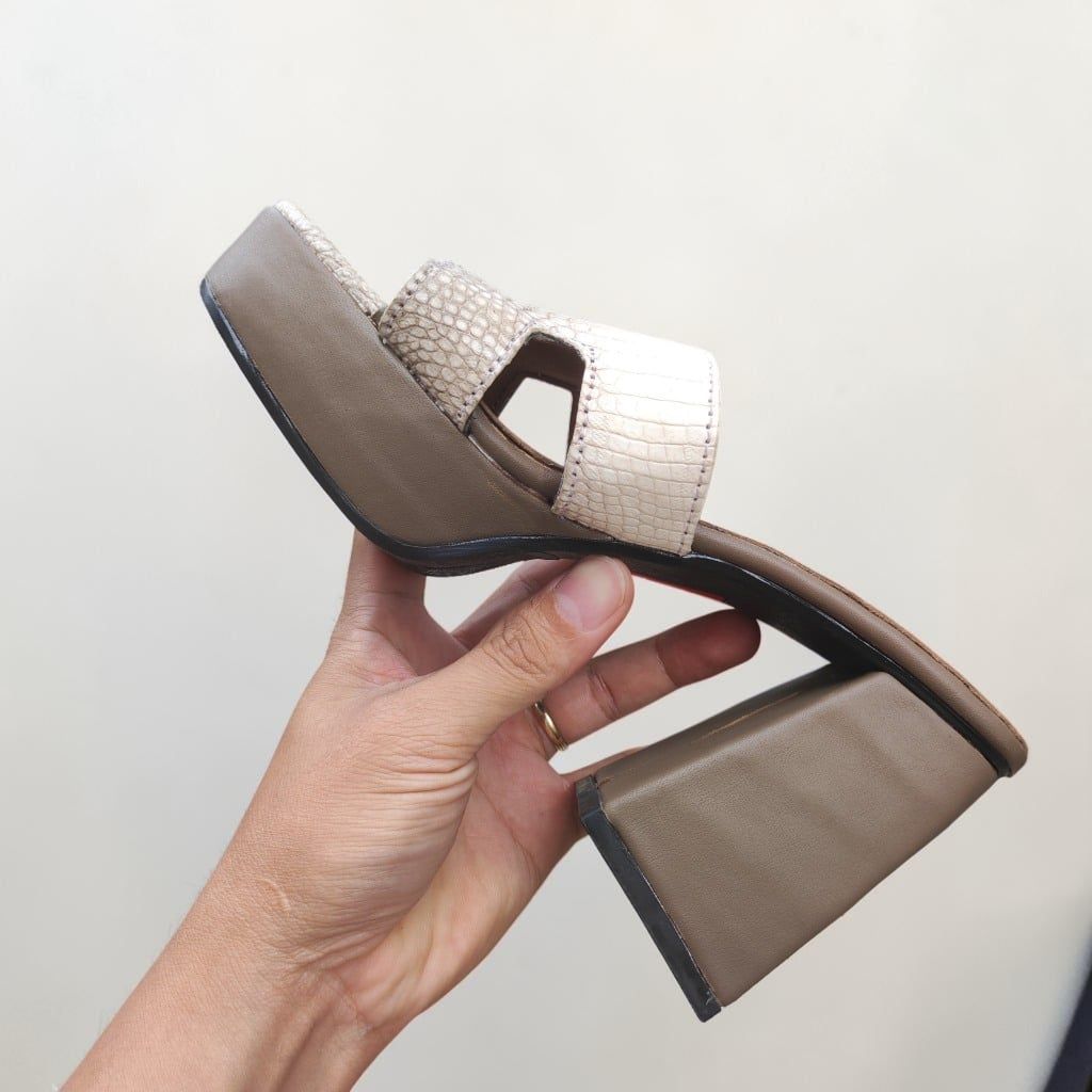 Dép cao gót Nữ 10cm. Da cá sấu bạch tạng Hàng Hiếm!