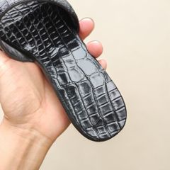 Dép Nữ gót cao 5cm vừa vặn. Da bắp chân cá sấu gai nổi nhẹ!