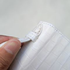 Túi nữ Size nhỏ kiêm cầm tay Da bụng cá sấu Bạch tạng!
