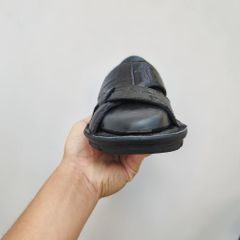 Dép quai ngang da cá sấu trơn mềm. Đế mới siêu nhẹ!