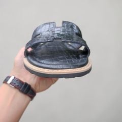 Dép quai ngang Da cá sấu. Đế phối viền sáng rất đẹp!