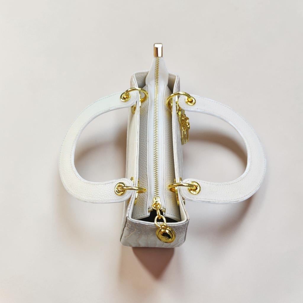 Túi nữ da cá sấu Bạch tạng phiên bản Thương hiệu. Size vừa 25cm.