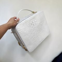 Cặp nam da cá sấu bạch tạng hình hộp có Khóa Số bảo mật. Size tầm trung dễ dùng!