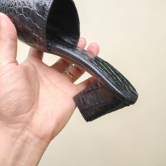 Dép Nữ gót cao 5cm vừa vặn. Da bắp chân cá sấu gai nổi nhẹ!