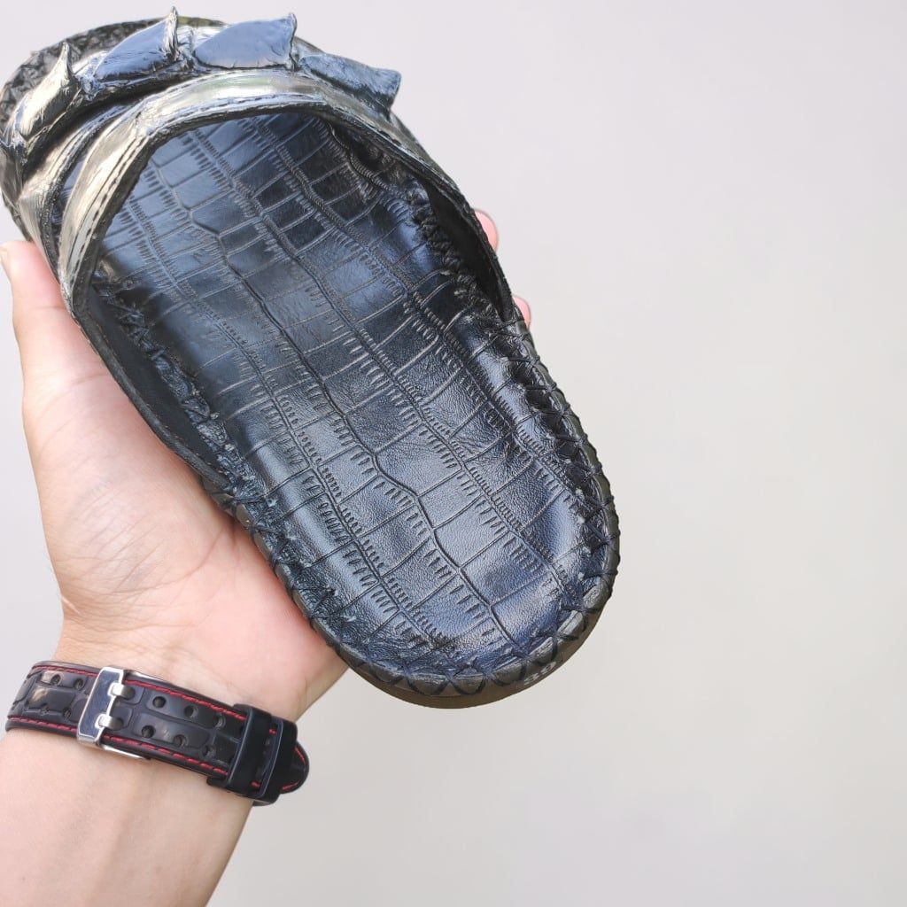 Dép da cá sấu quai ngang ĐẾ CAO 2.5cm rất vừa!