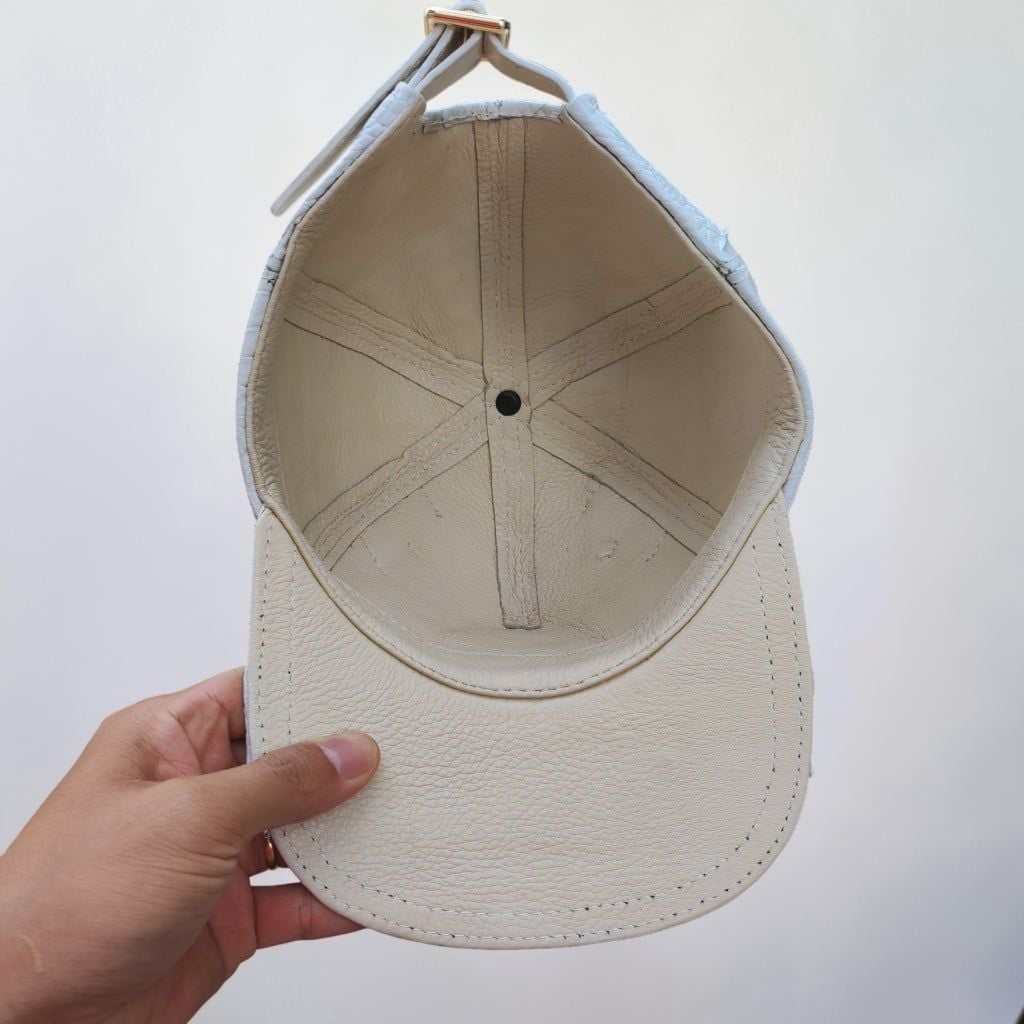 Nón Mũ da cá sấu BẠCH TẠNG có gắn móng đẹp chất!
