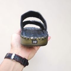 Dép da cá sấu quai ngang ĐẾ CAO 2.5cm rất vừa!