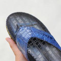 Dép Doctor xỏ ngón. Da cá sấu xanh Navy không đụng hàng!