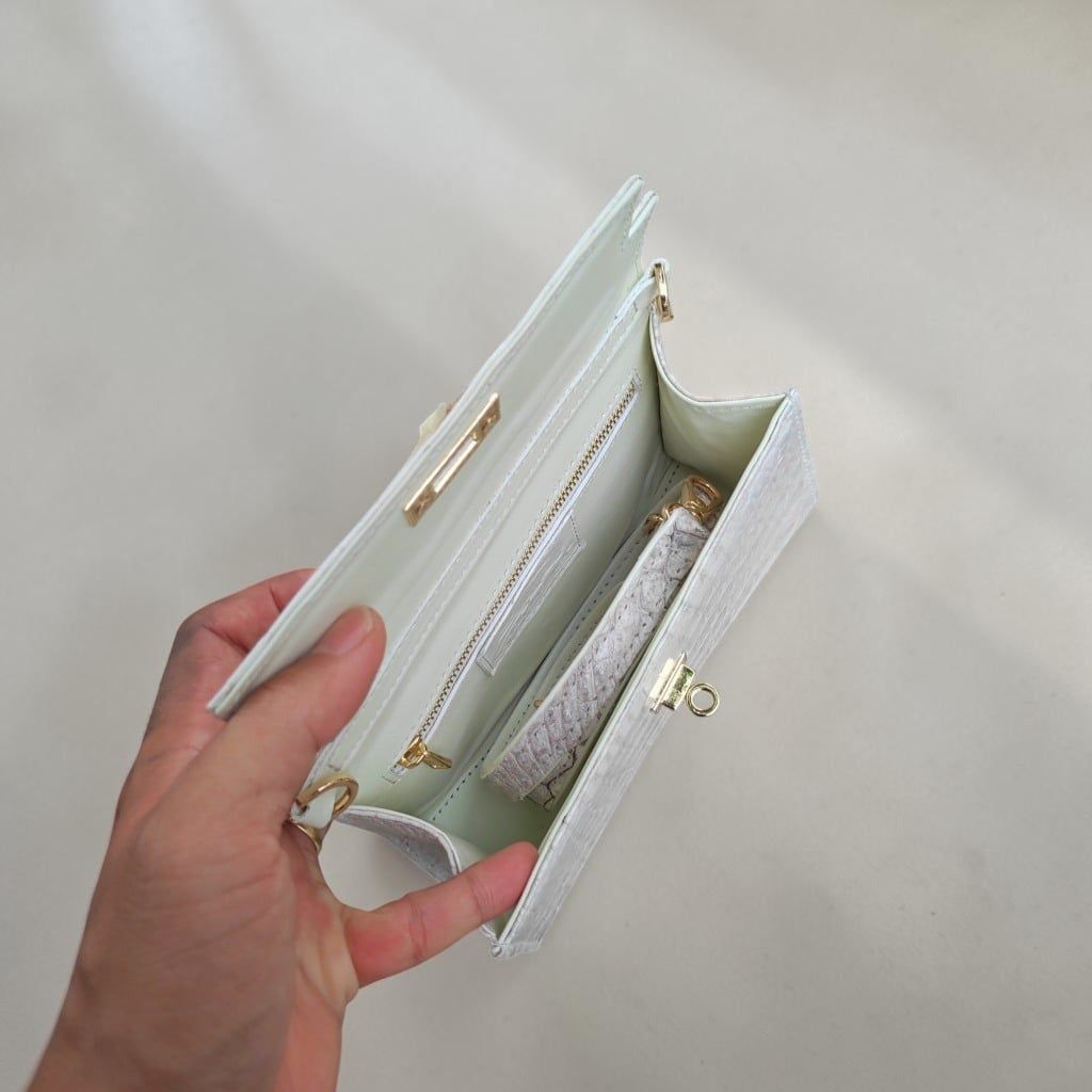 Túi nữ Size nhỏ kiêm cầm tay Da bụng cá sấu Bạch tạng!