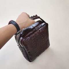 Túi đựng ipad Da cá sấu Size lớn. Thiết kế mới có thêm tay cầm tiện lợi!
