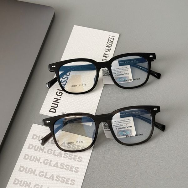  Mắt kính Helen Keller H 80005 