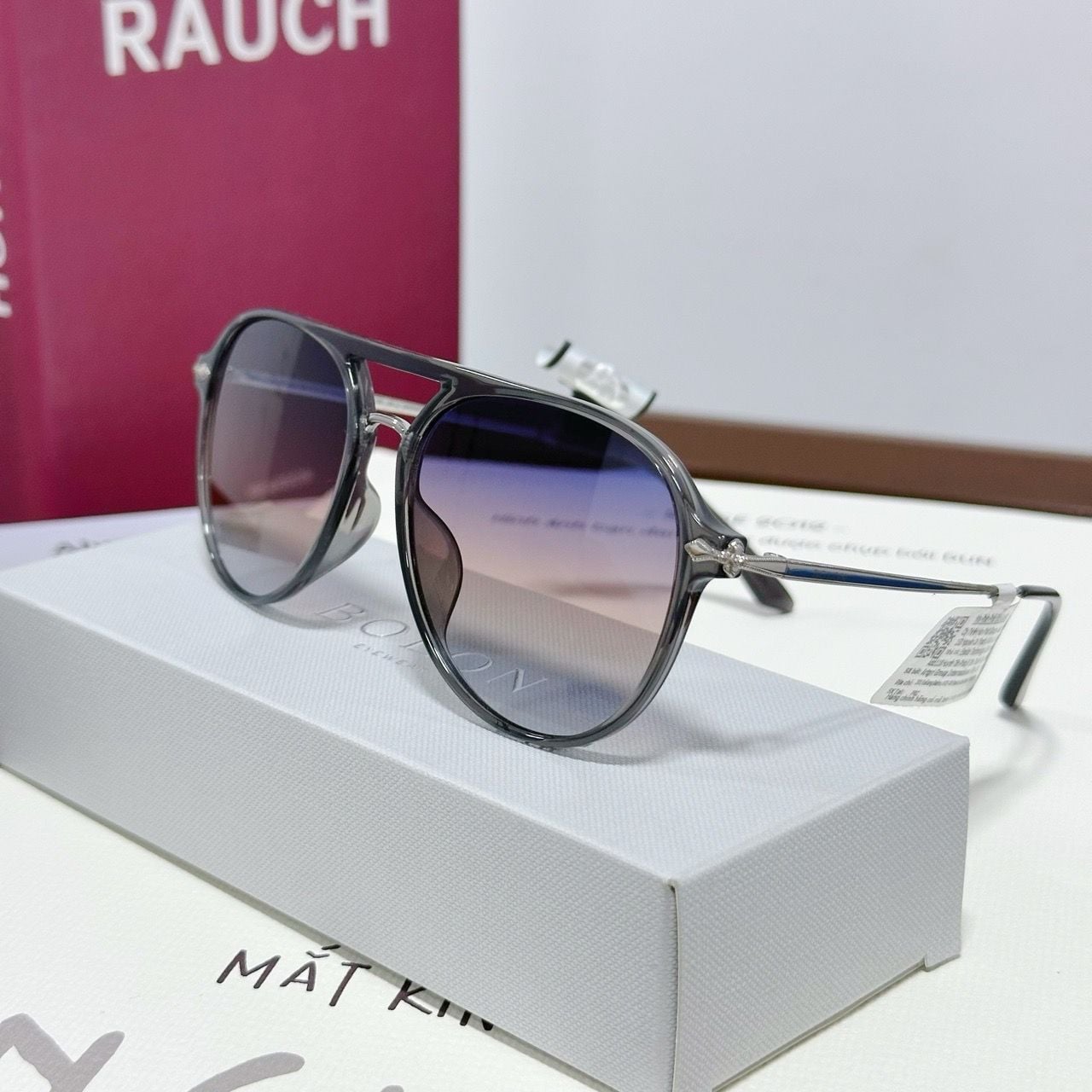  Kính mát Bolon BL5038_A12 