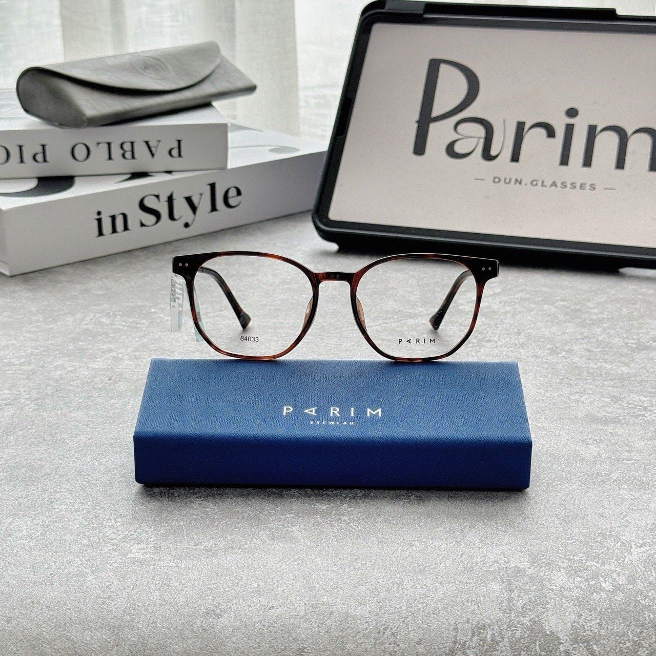  Mắt kính Parim 84033 