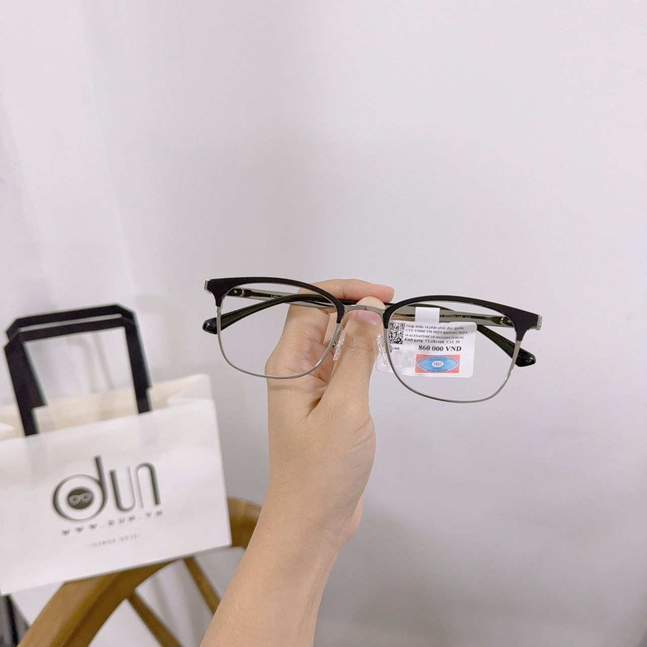  Mắt kính Velocity VL 281068 