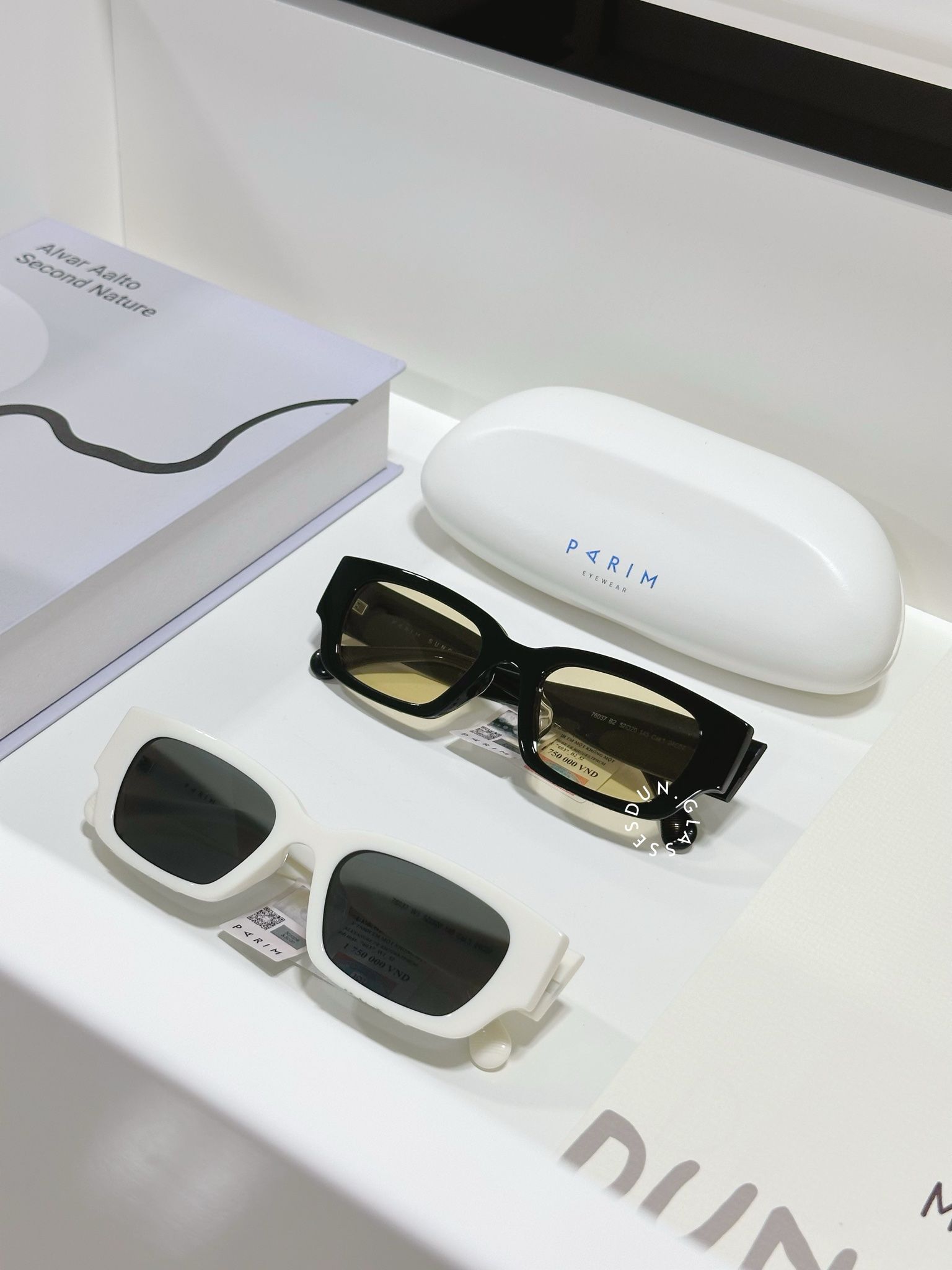  Kính mát Parim 76037 