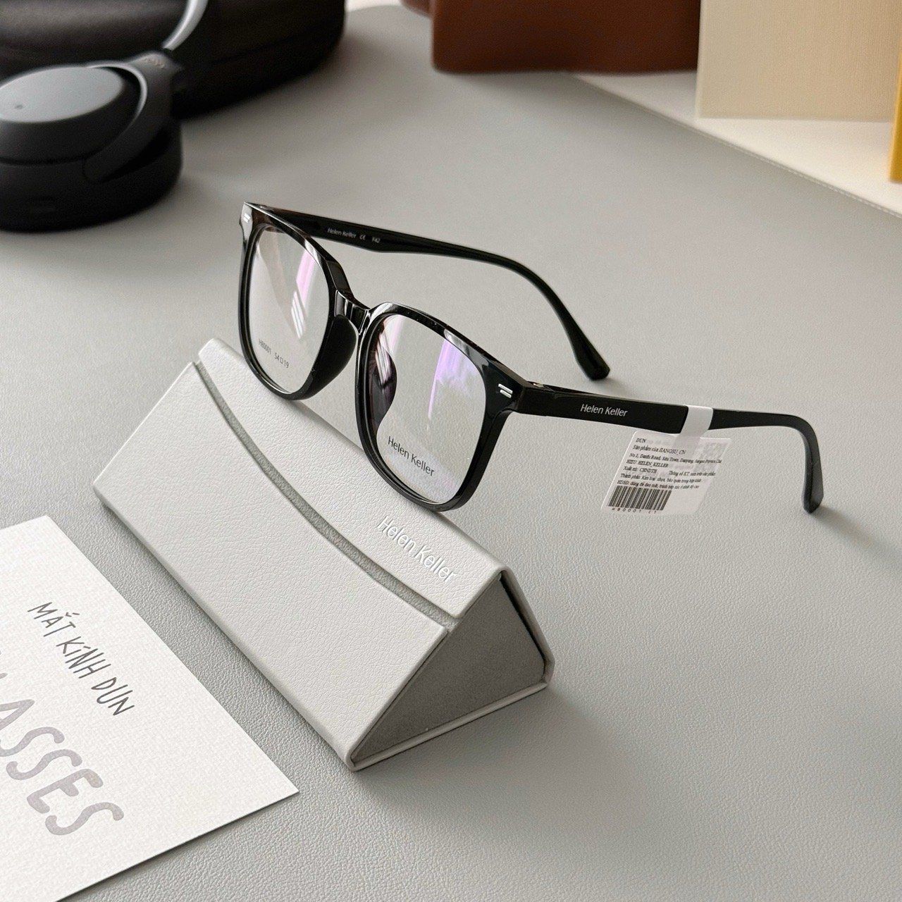  Mắt kính Helen Keller H 80001 