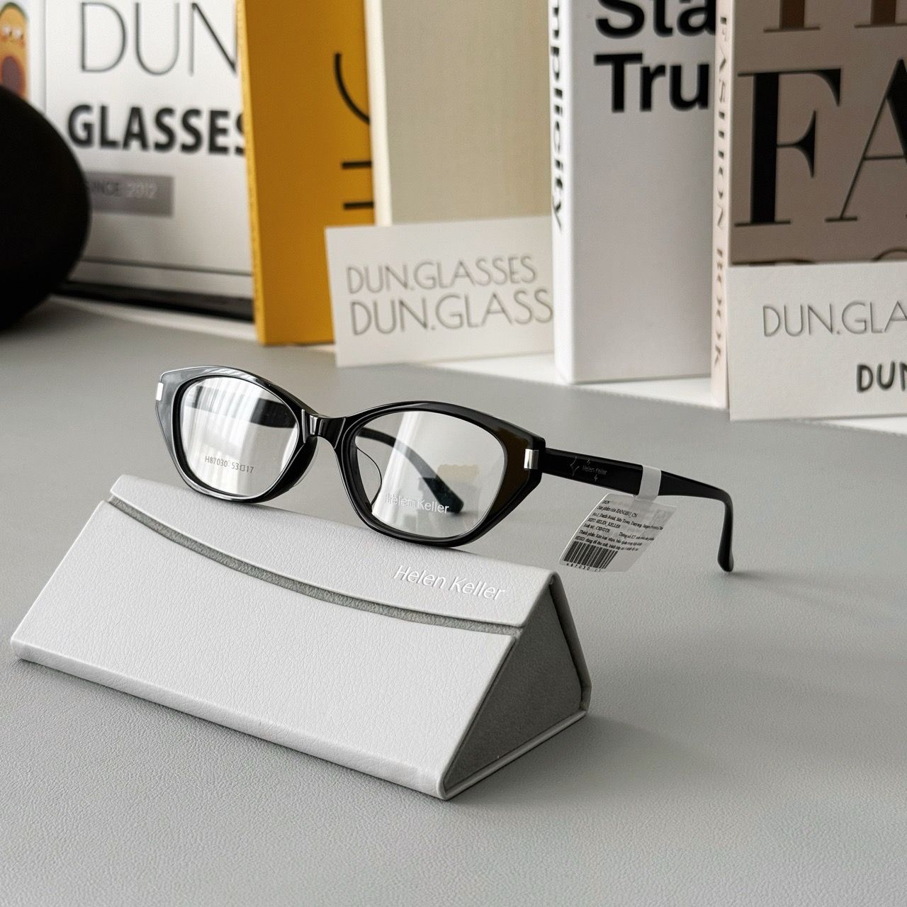  Mắt kính Helen Keller H 87030 