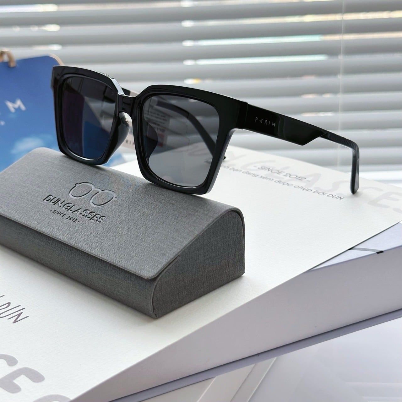  Kính mát Parim 76030 