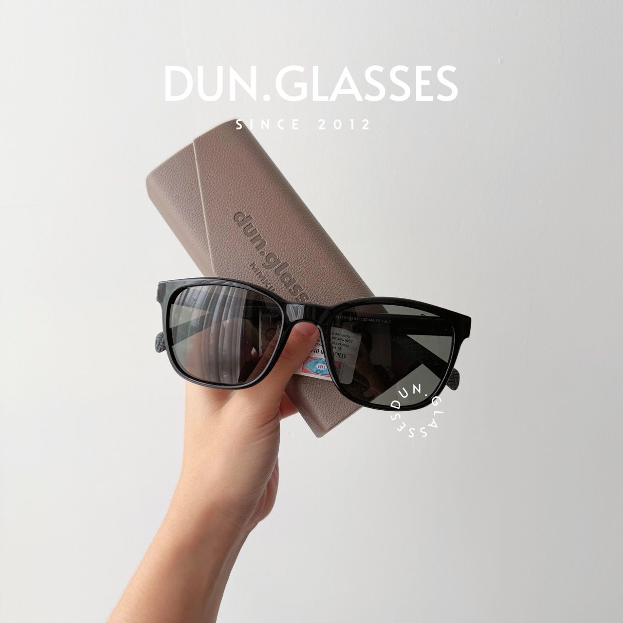  Kính mát Exfash EF54710 