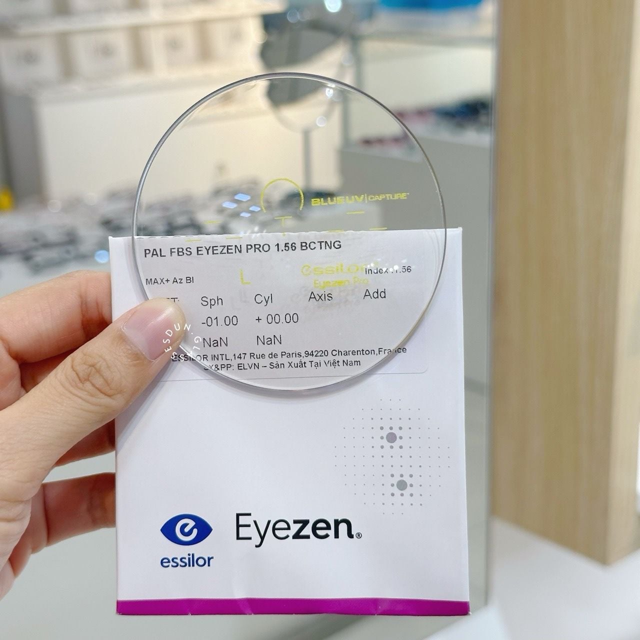  Tròng Crizal Eyezen Boost 