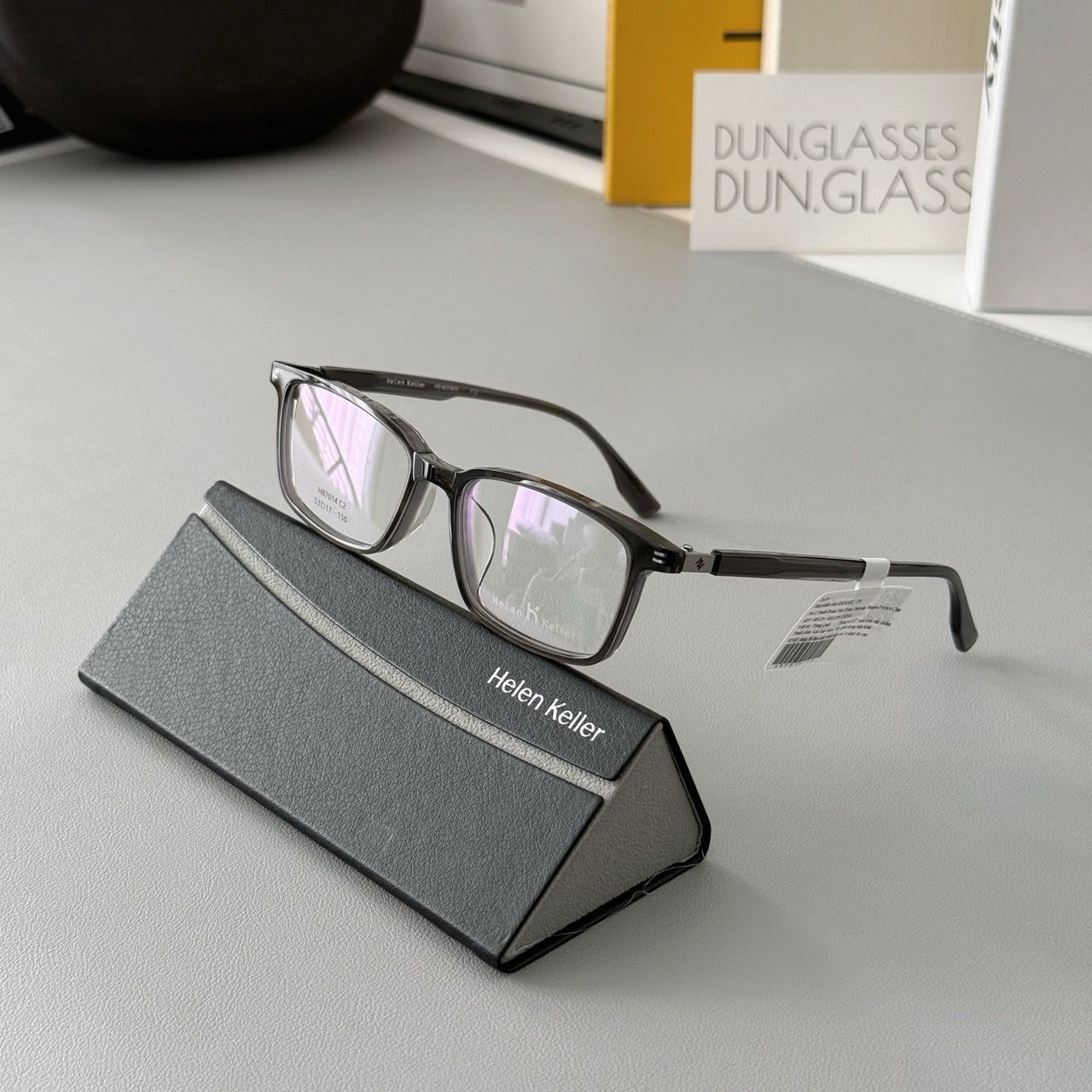 Mắt kính Helen Keller H 87014 