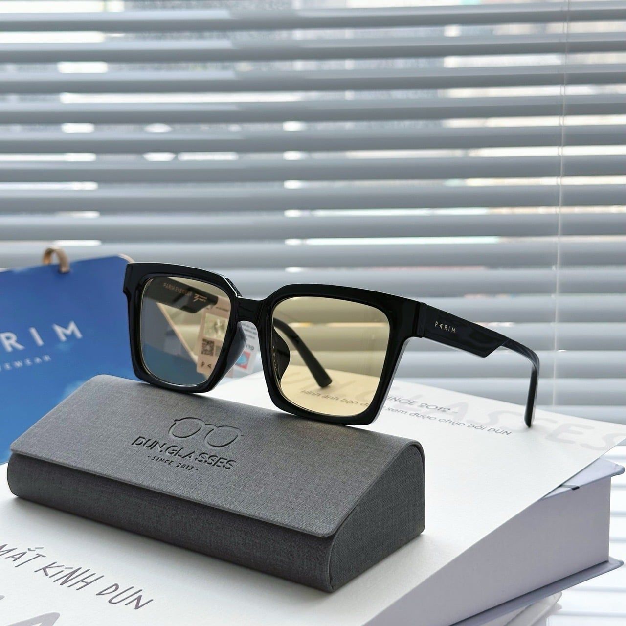  Kính mát Parim 76030 