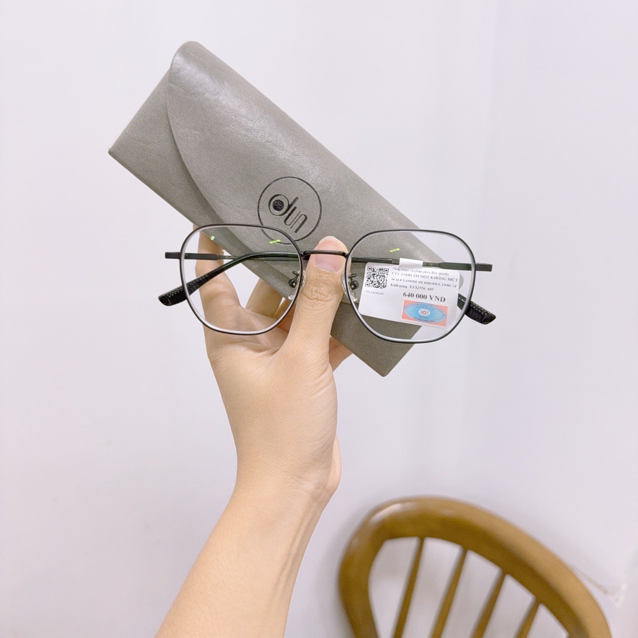  Mắt kính Exfash EF32556 