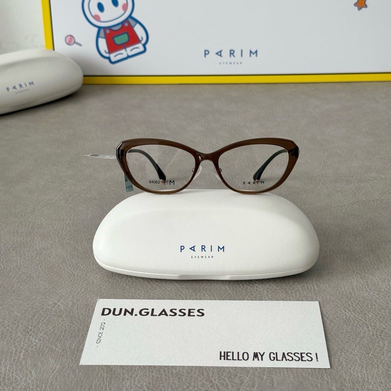  Mắt kính Parim 84062 