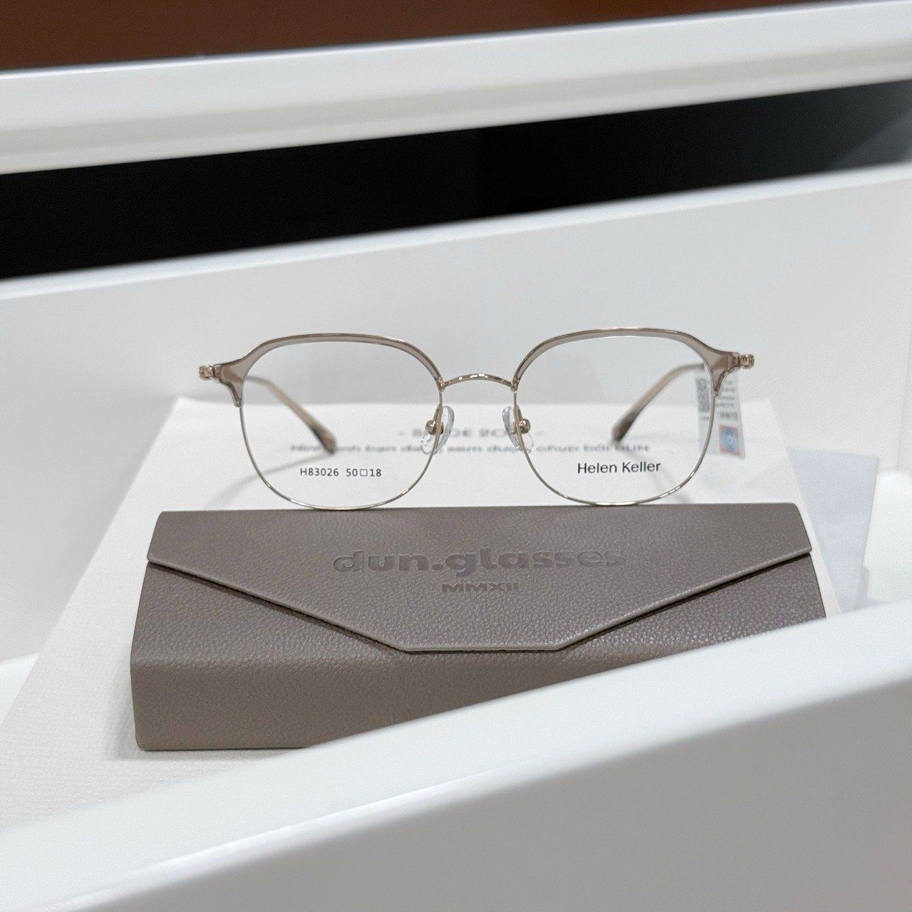  Mắt kính Helen Keller H 83026 