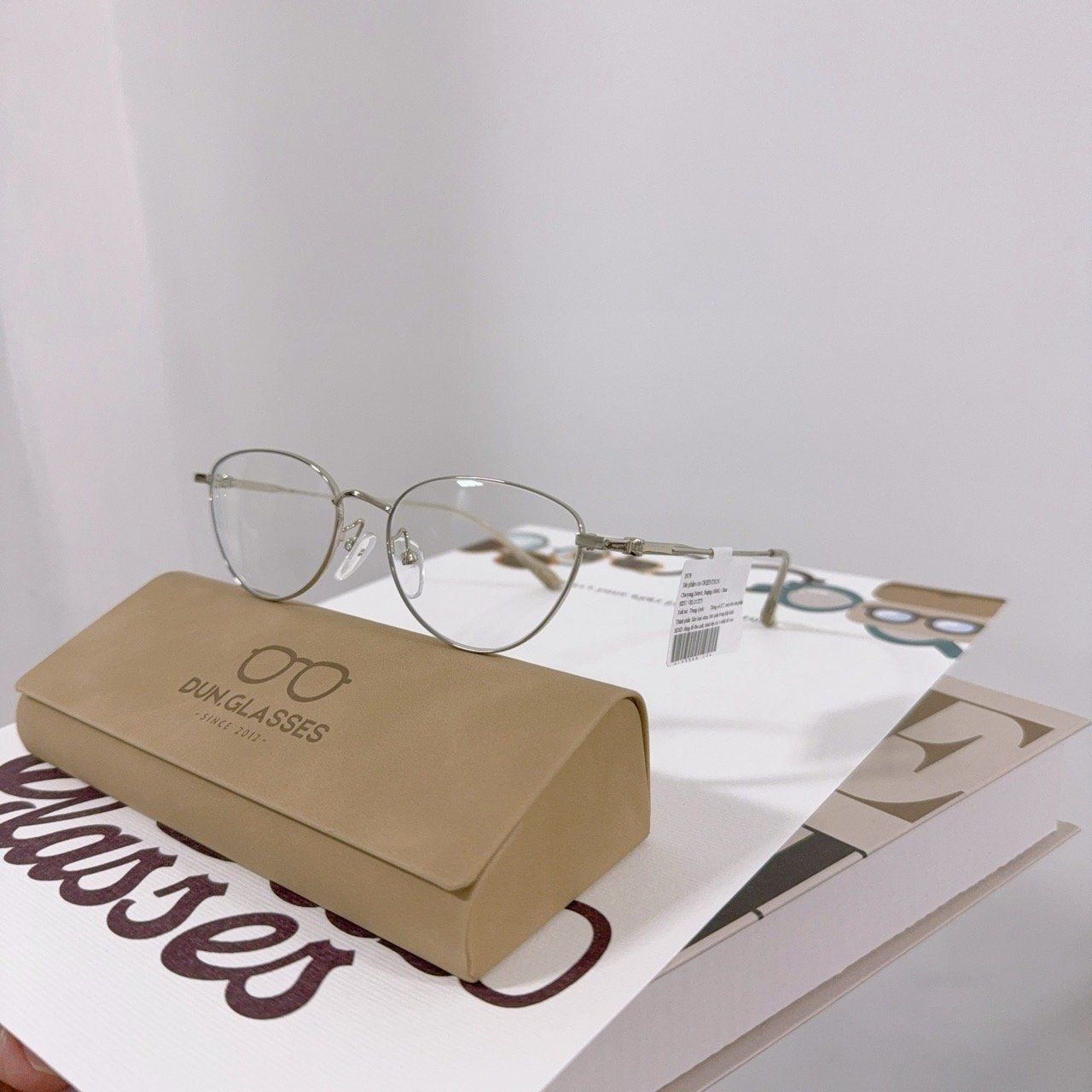  Kính kim loại mắt mèo Velocity VL 23588 