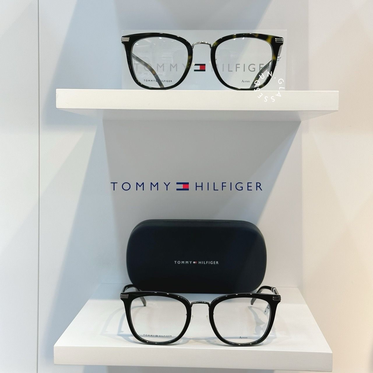  Mắt kính Tommy Hilfiger TH 1739 