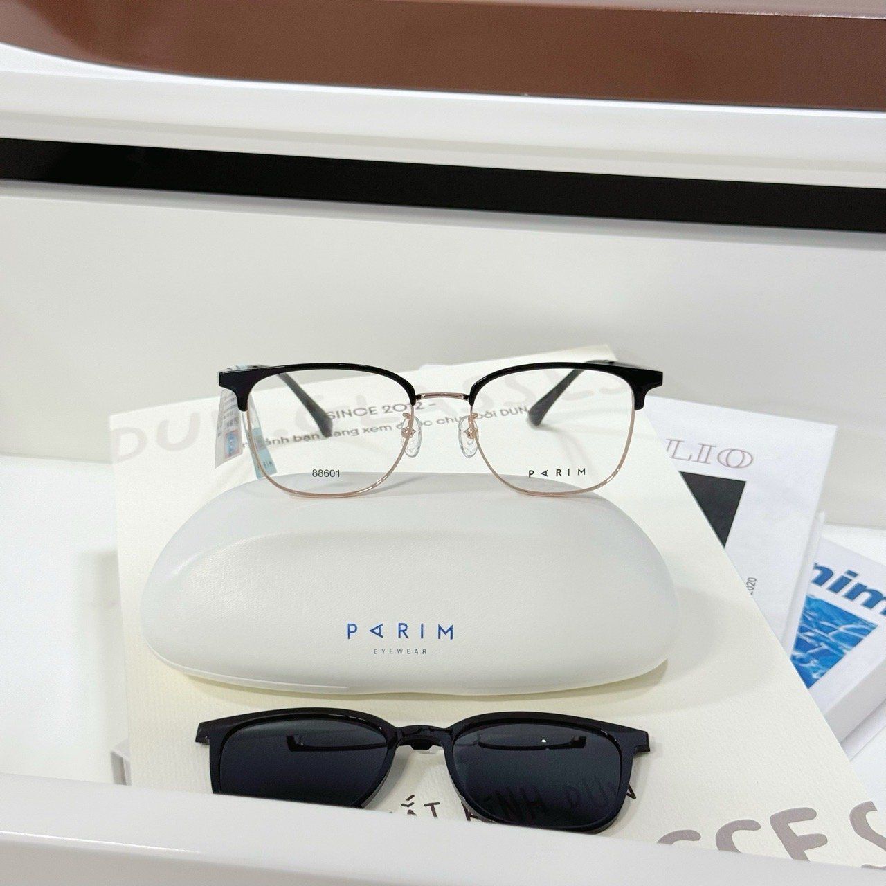  Mắt kính Clip On Parim 88601 