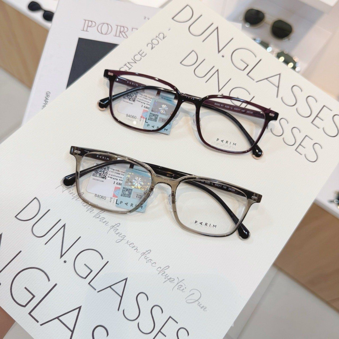  Mắt kính Parim 84060 