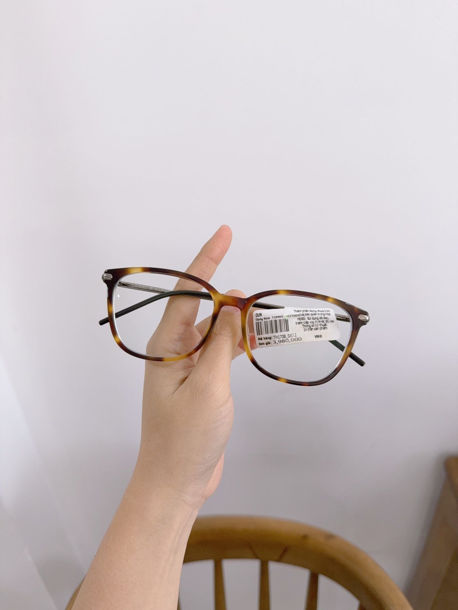  Mắt kính Tommy Hilfiger TH 1708 