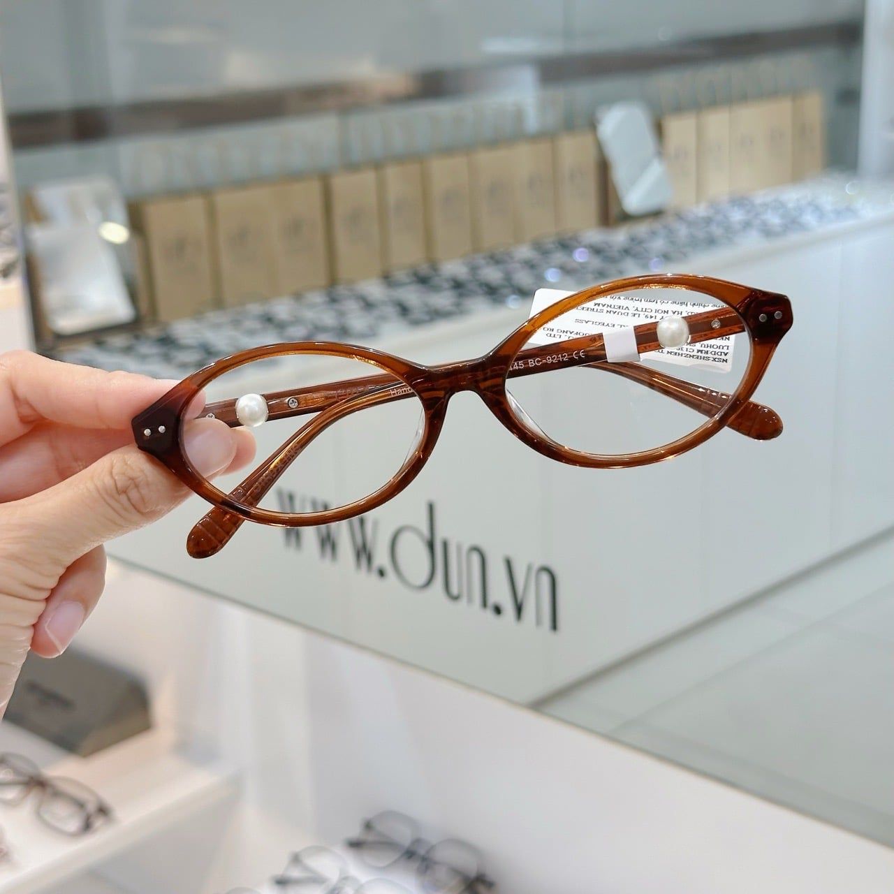  Mắt kính oval G4079 