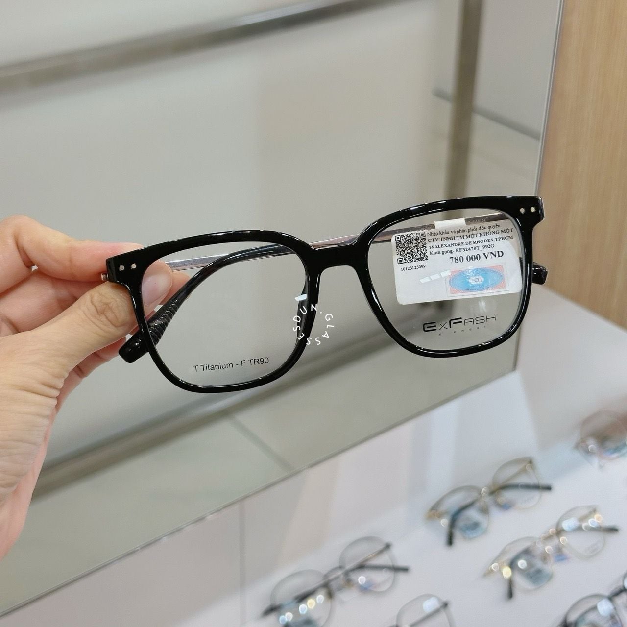  Mắt kính Exfash EF 32470 T 